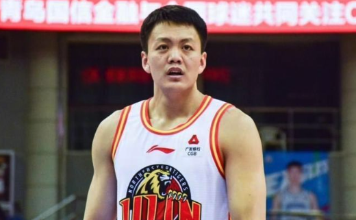 辽篮重大喜讯，签约超级前锋辅佐张镇麟，杨鸣神操作，广东队羡慕